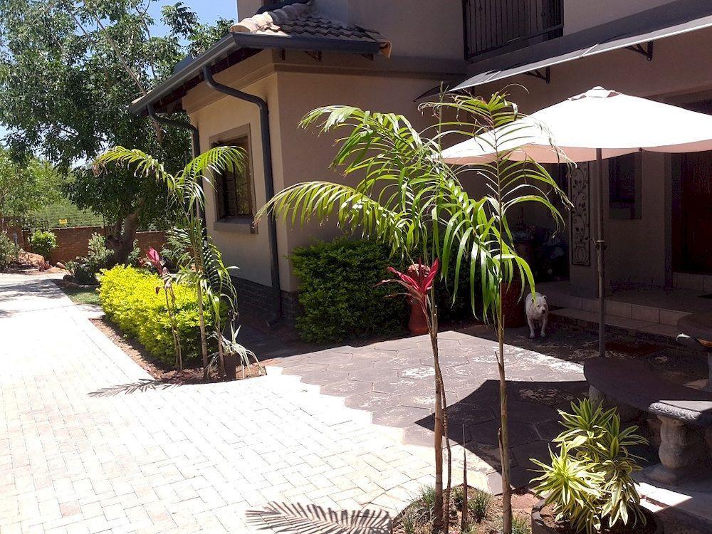 Meerkat Manor Komatipoort Exterior photo