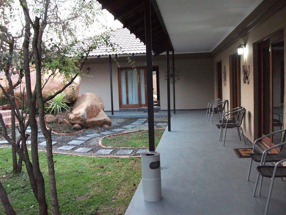 Meerkat Manor Komatipoort Exterior photo